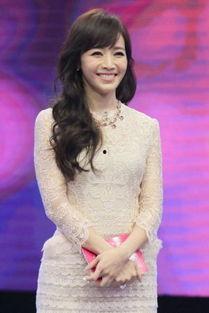 娱乐爆料侯佩岑视频大全,娱乐爆料背后的精彩瞬间